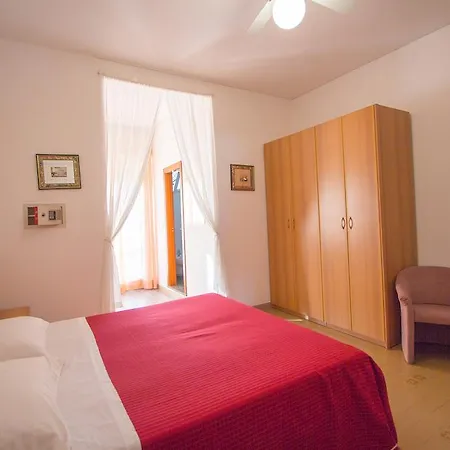 Casa Portofino Rooms&breakfast فندق تْشيزيناتيكو